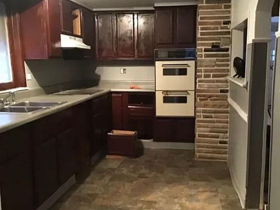 5th image of 20900 Arbor Ave