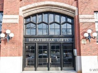 9 N Loomis St #P-11, Chicago, IL 60607