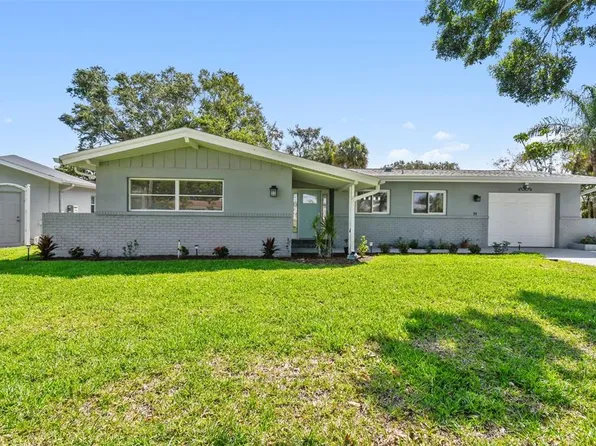 94 Nicholas Dr, Dunedin, FL 34698