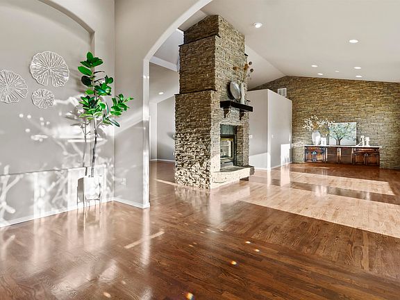 2nd image of 3404 W 42nd Ave