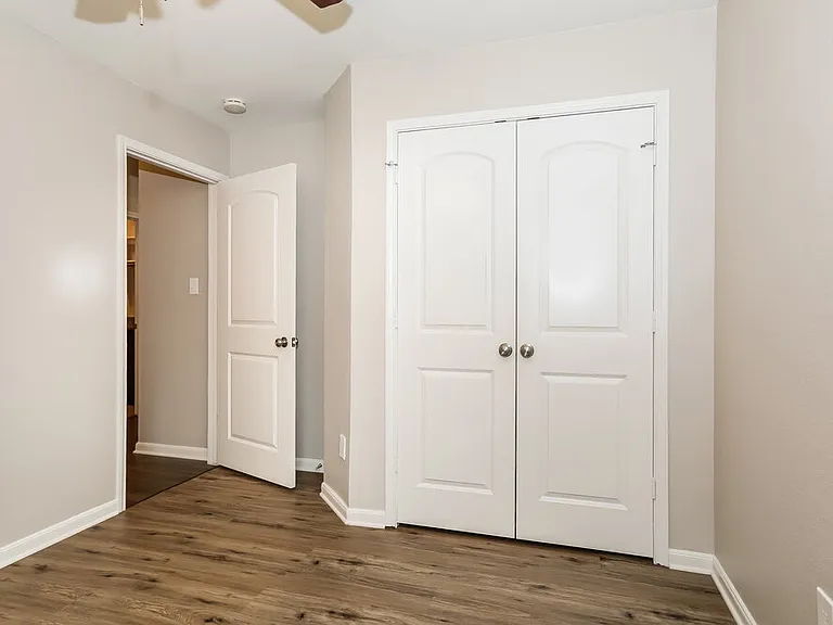 131 Brocks Ln — Photo 14