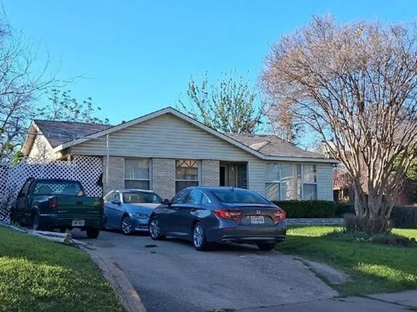 2615 Maple Springs Blvd, Dallas, TX 75235