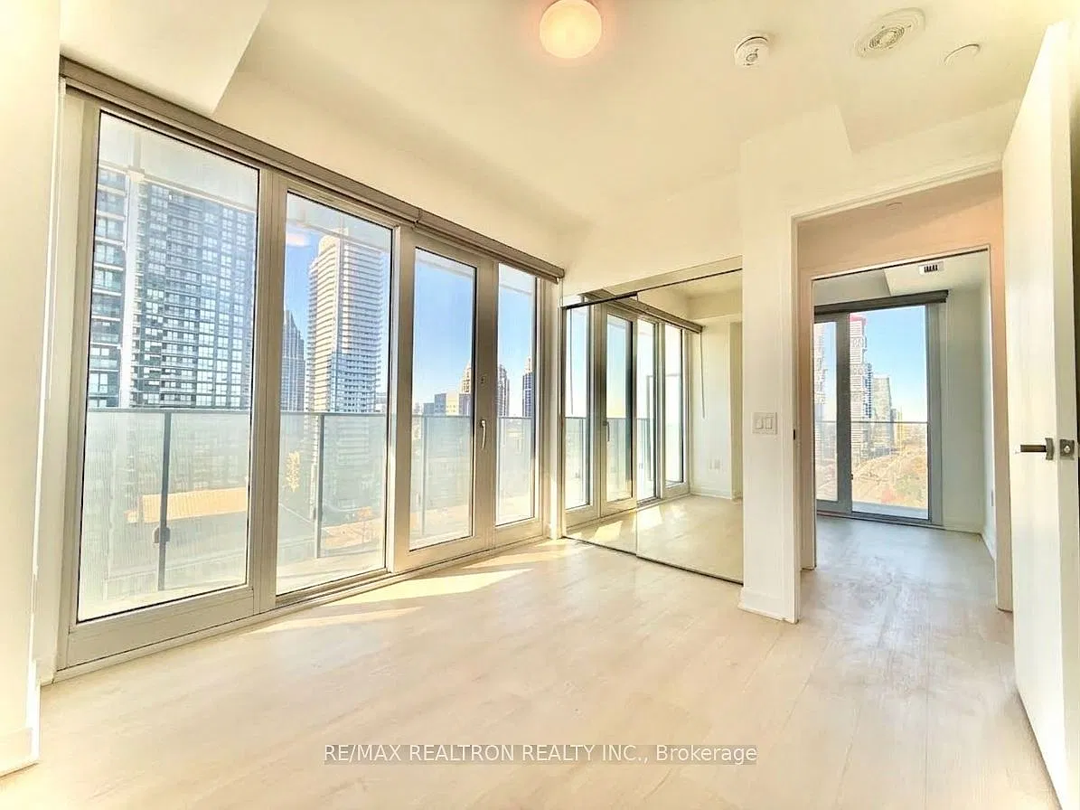 3900 Confederation Pkwy — Photo 4