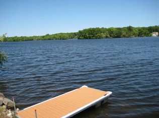 14 Laketop Dr, Newton, NJ 07860
