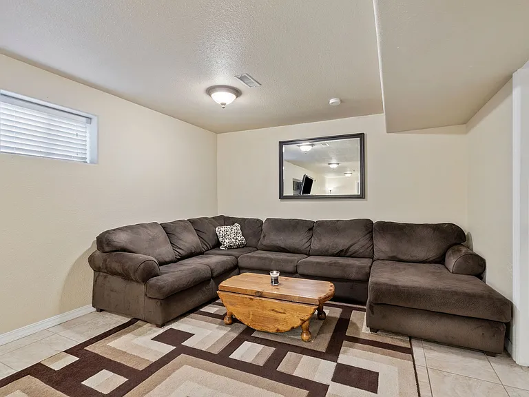 4126 Hayes Ave — Photo 20