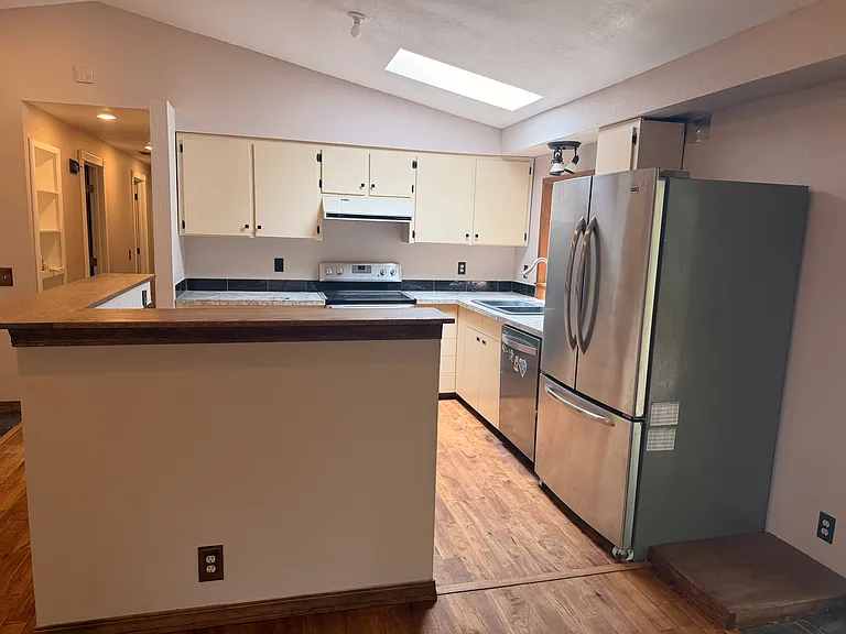 163 Thomason Ln #1 — Photo 7