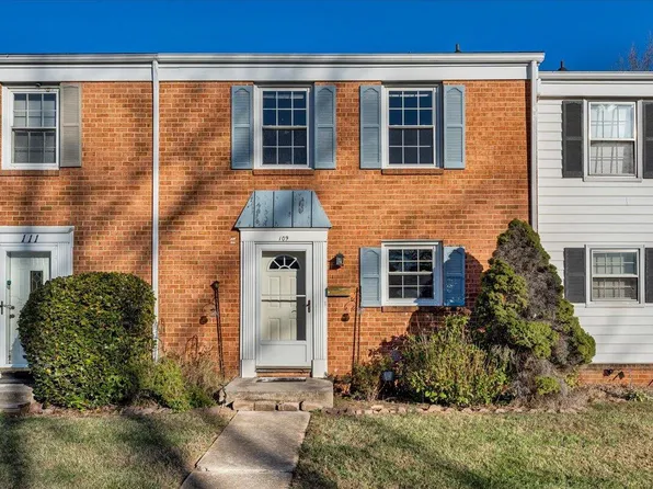 109 Southampton Dr, Vinton, VA 24179