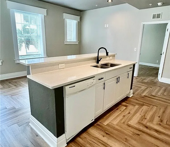 2310 1st St #203 — Photo 3