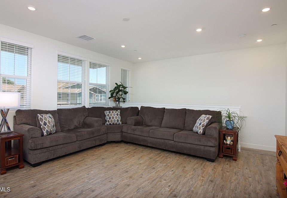 526 Sertoma Way Buellton, CA, 93427 Apartments for Rent Zillow