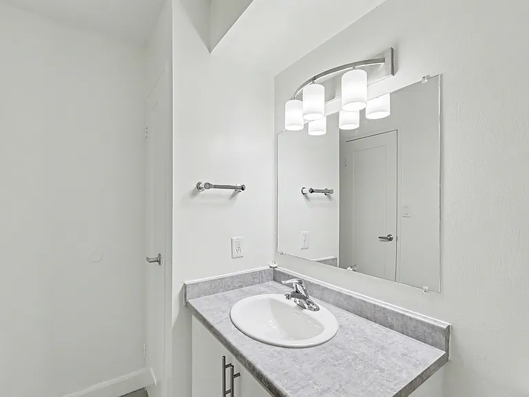 125 College Ave S — Photo 22