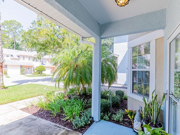 4th image of 130 Magnolia Crossing Point Unit 2203