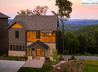 135 Dugger Ridge Trl, Boone, NC 28607