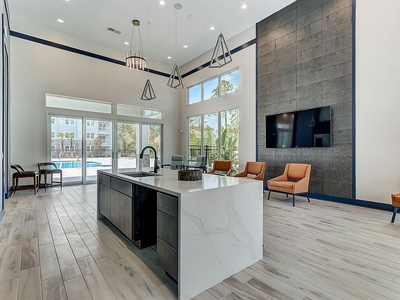 5th image of 780 Island Point Dr #2202