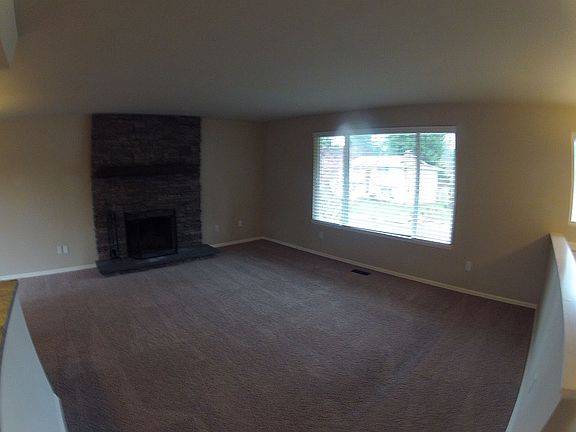 2nd image of 13928 106th Pl NE