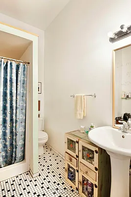 Sold by Town Residential | media 6