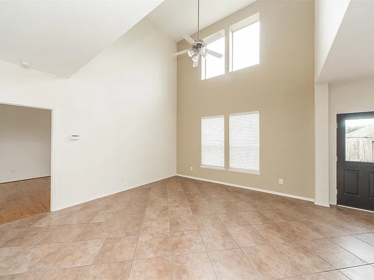 20306 Baytide Ct — Photo 5