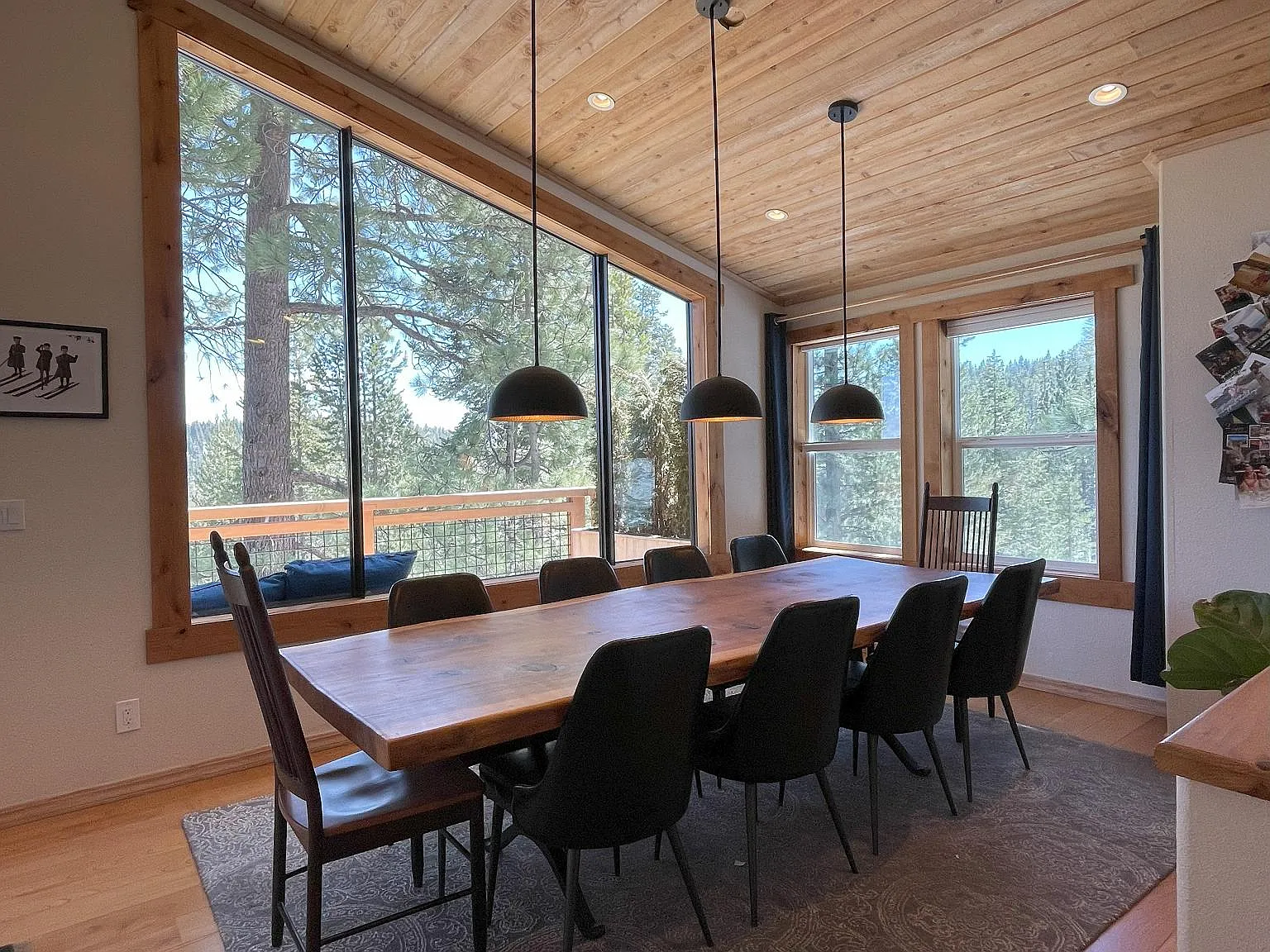 13049 Hillside Dr — Photo 3
