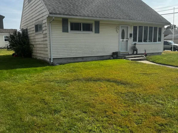 53 Greene Avenue, Totowa, NJ 07512