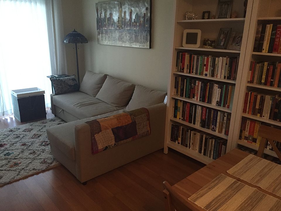 1st image of 550 Graceland Ave APT 11