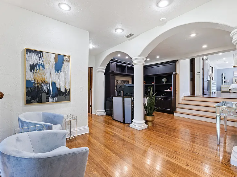 4555 W Swann Ave — Photo 44