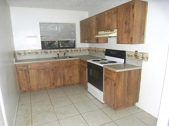 2nd image of 1412 Talavera St SE