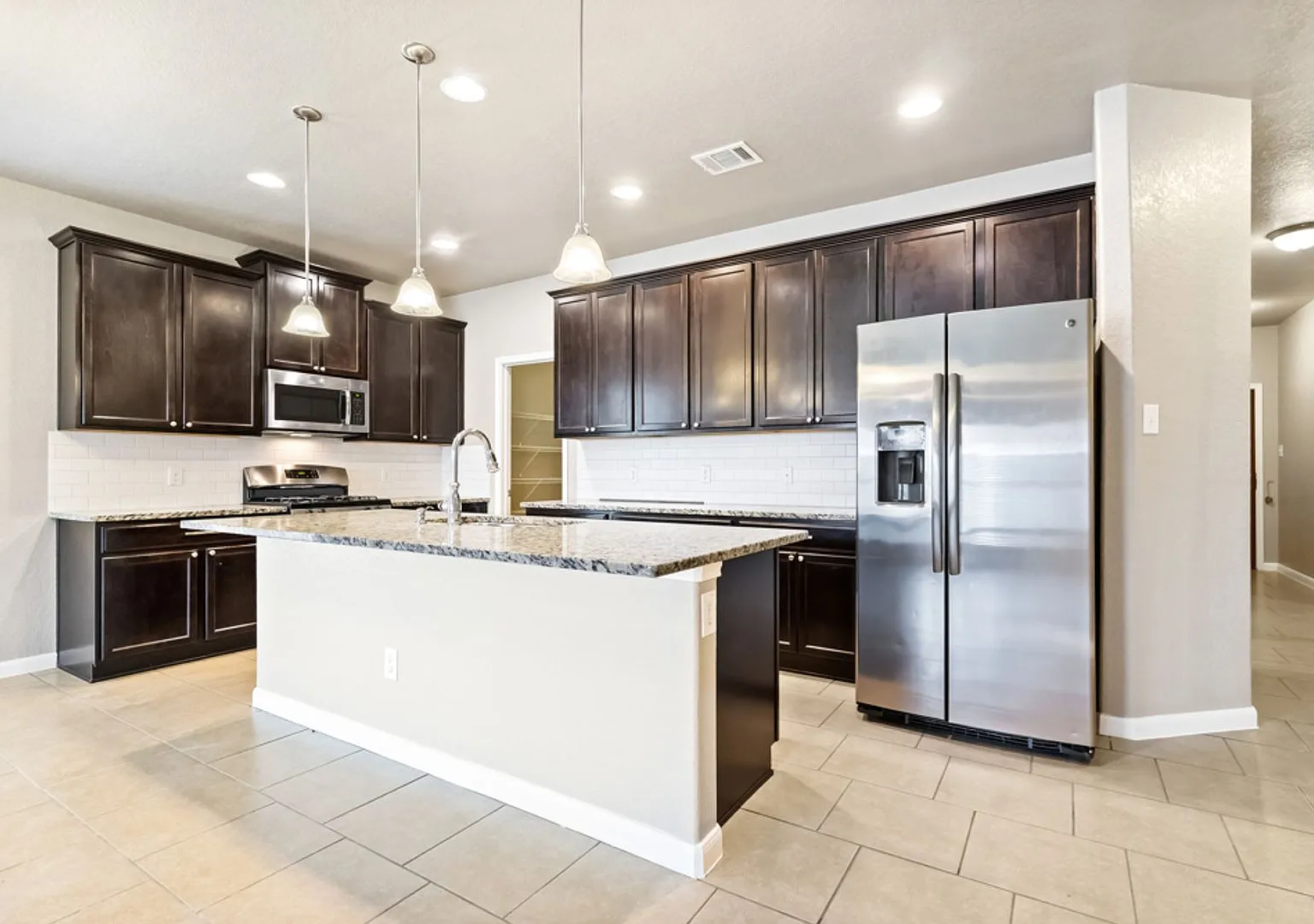 Freshly Painted Bricewood Home with Laminate Flooring in Bedrooms | 3 Bedrooms 2 Baths Great NW S... — Photo 4