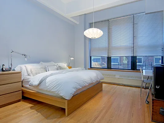 Sold by Sotheby's International Realty | media 1