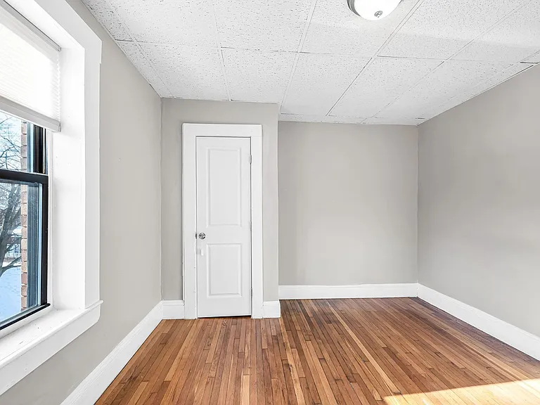 92 Woodside Terrace — Photo 22