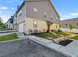 1482 E Primrose Ln, Layton, UT 84040