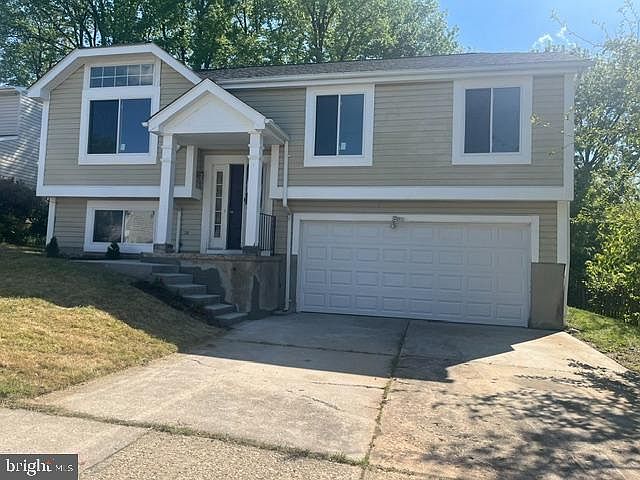 1st image of 1407 Gesna Dr