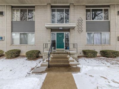 4820 Briarwood Ave #E4, Royal Oak, MI, 48073