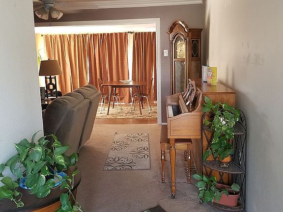 2nd image of 28160 Pebble Beach Dr