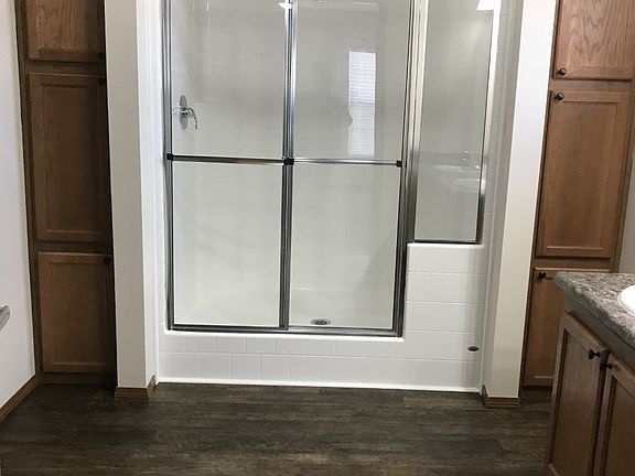 4th image of 1621 Eagleview Dr