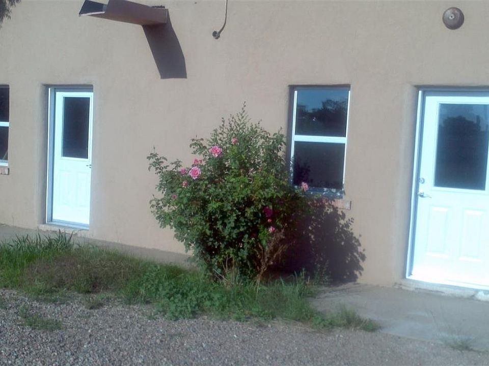 2nd image of 1405 Maclovia St