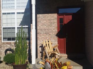 20438 Lakeview Dr, Lawrenceburg, IN 47025