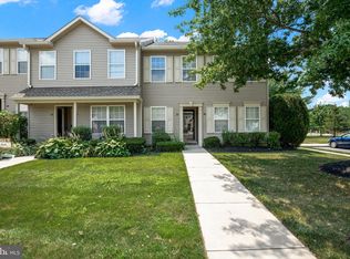 32 Foxglove Dr, Riverside, NJ 08075
