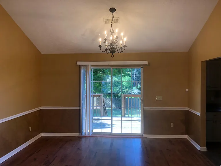 983 Birch Ct — Photo 5