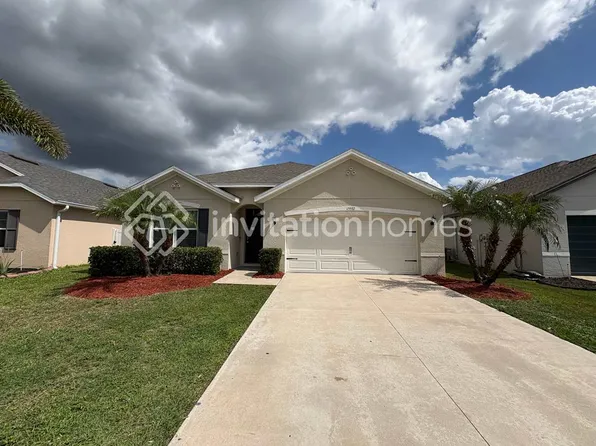 15532 Rose Grove Dr, Bradenton, FL 34212