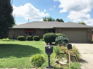 1134 W Maplewood St, Springfield, MO 65807