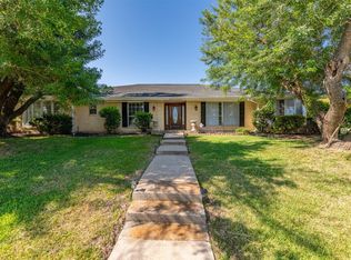 4437 Foxfire Way, Fort Worth, TX 76133