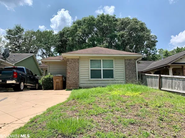 1822 Spring Brook Ct, Mobile, AL 36609