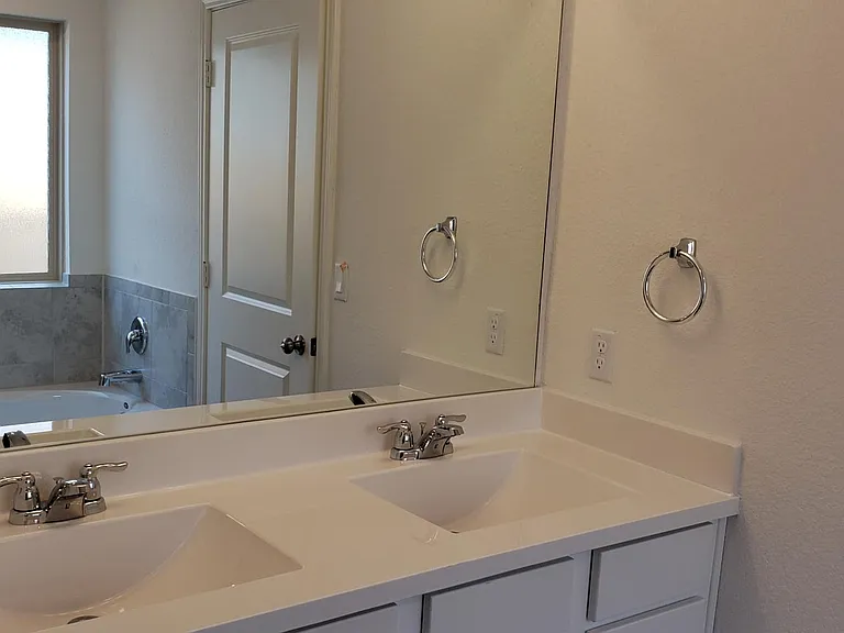 6917 Colorado Bluff Rd — Photo 6