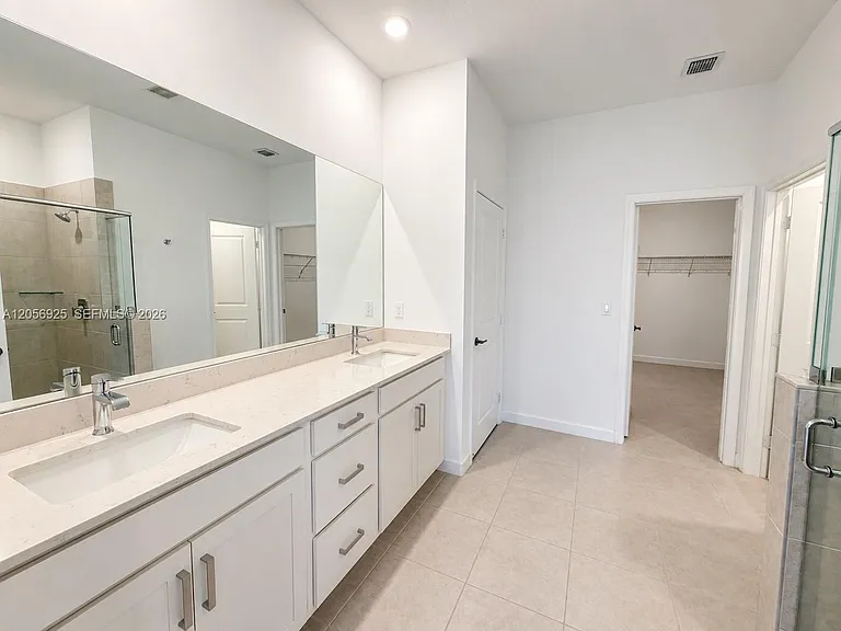 1416 Haywagon Trl #1416 — Photo 17