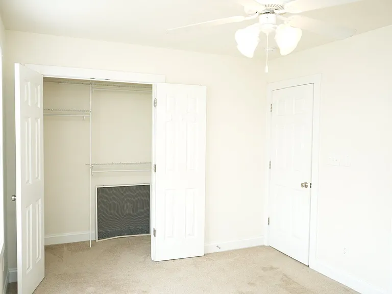 306 Marquette Ct — Photo 20