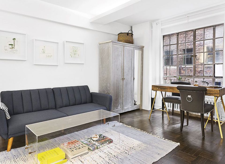1st image of 140 E 40th St APT 4G