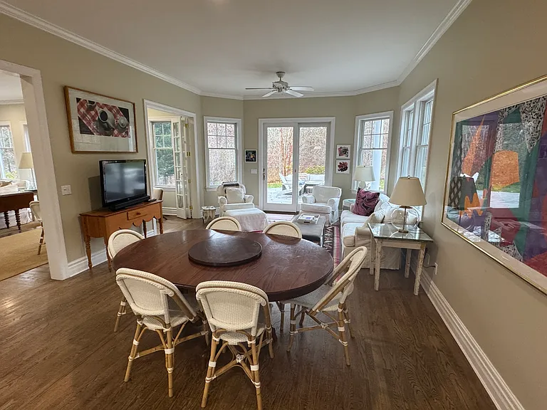 8 Hilltop Ln — Photo 6