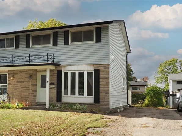 10 Balfour Cres, Kitchener, ON N2C 1Z5