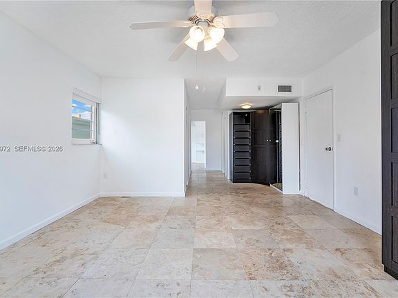 4th image of 2455 Flamingo Dr APT 201