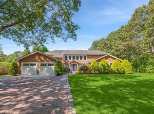 31 E Gate Rd, Wainscott, NY 11975