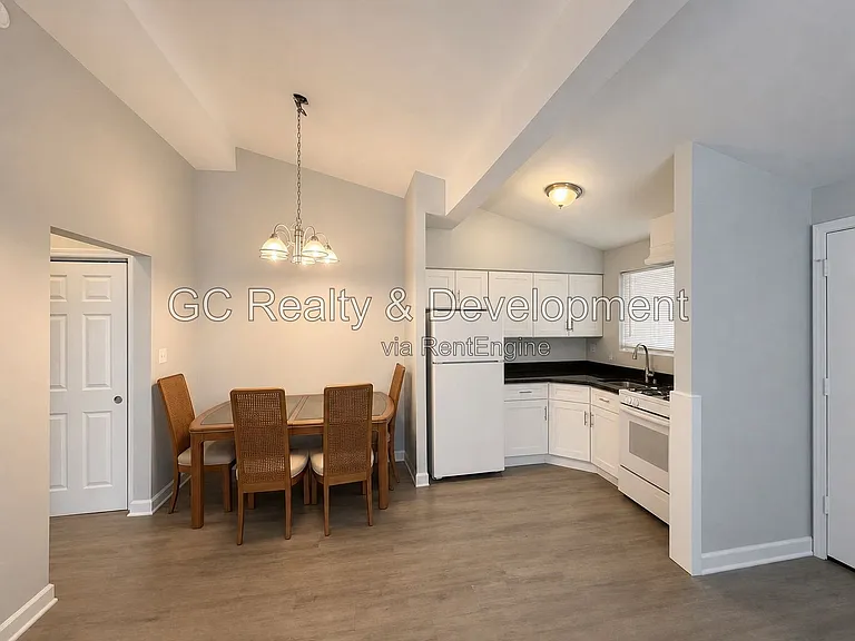 17 N Hillside Ave #6 — Photo 8